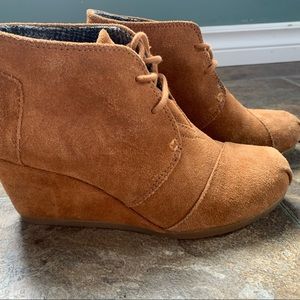 Toms Wedge Booties